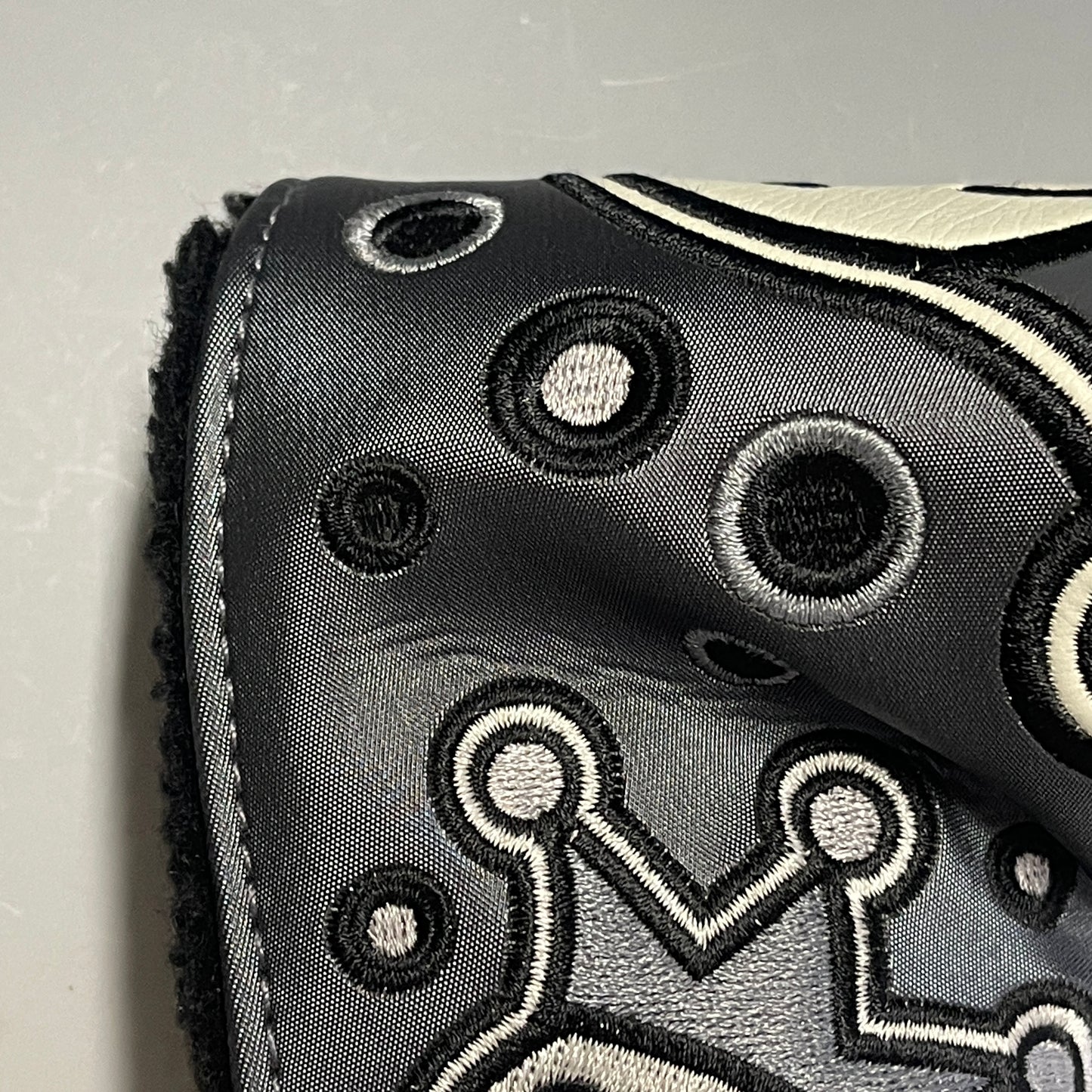 Scotty Cameron JACKPOT JOHNNY CUSTOM SHOP Charcoal Mid Mallet Putter Headcover